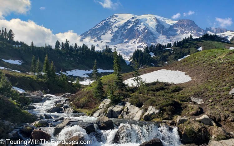 Mount Rainier & Gingko Petrified Forest, Washington